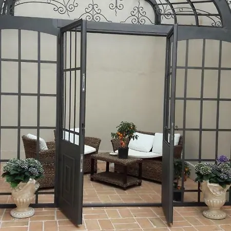 בית הארחה Caterina Residenza ראבנה