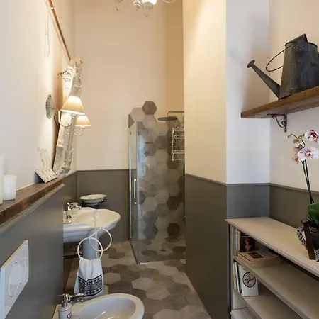 בית הארחה Caterina Residenza 4*